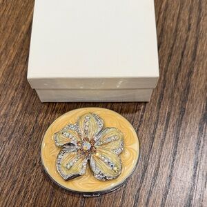 Trendy Boutique Yellow Floral Compact Mirror